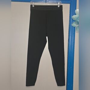 Sleek Black Women's Leggings